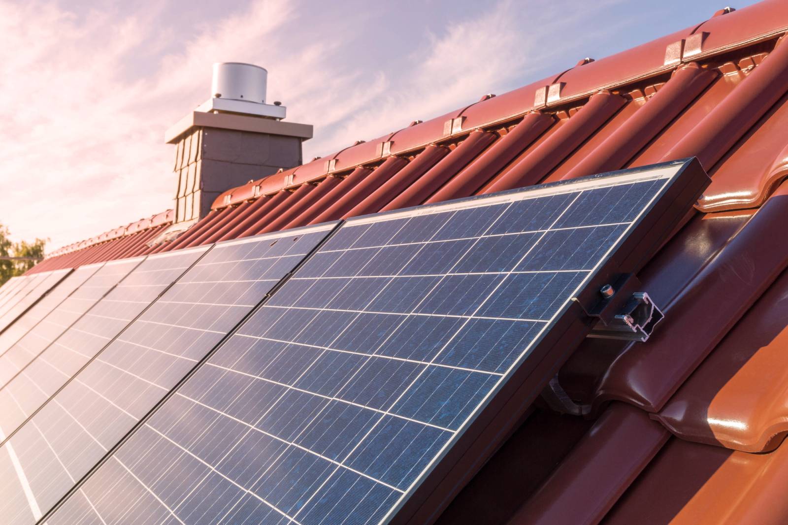 Installation de panneau photovoltaïques sur toit à Aix-en-Provence